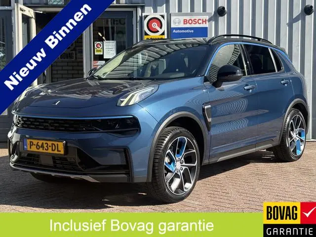 Lynk & Co 01