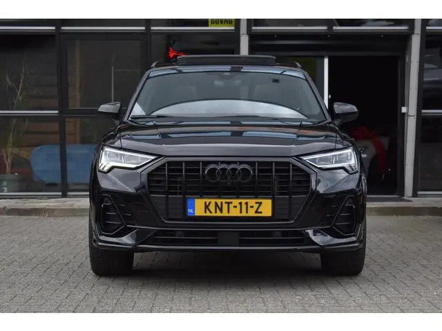 Audi Q3 45 TFSI e 3x S Line Pano Ambiance Keyless SONOS ACC ALLBlackEdition