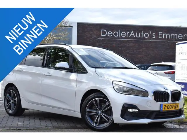 BMW 2-serie Active Tourer 220i High Executive