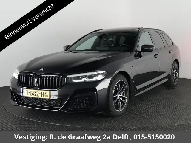 BMW 5-serie Touring 530e Business Edition Plus M-Pakket | Stoelverwarming | Harman Kardon | Panorama...