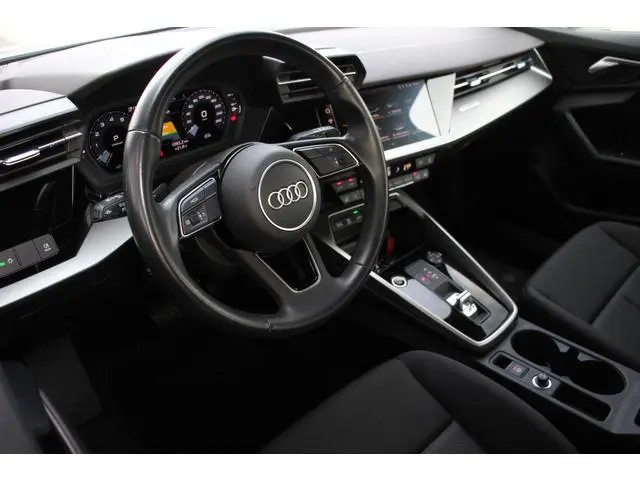 Audi A3 Sportback 40 TFSI e Business edition | Cruise | DAB | Trekhaak