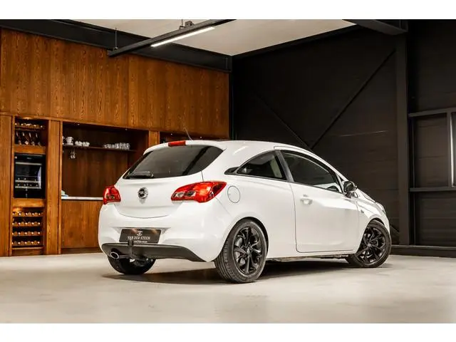 Opel Corsa 1.4 Bi-Fuel Edition Trekhaak | Airco