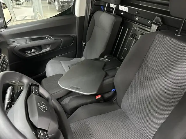 Toyota pro-ace