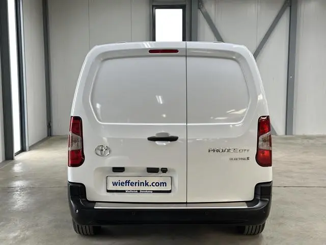 Toyota pro-ace