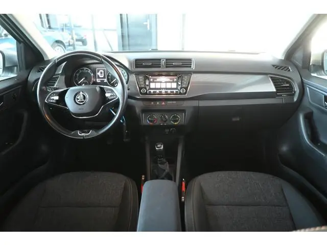 ŠKODA Fabia Combi 1.0 TSI Business Edition Airco Navigatie LED Cruise Control 1e Eigenaar Rijklaarpr...