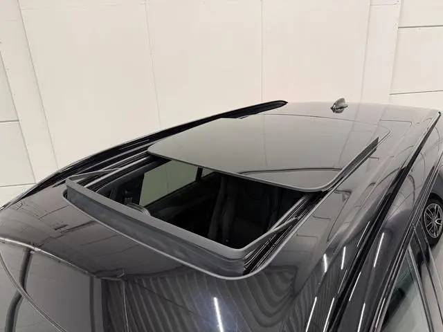 Volvo XC90 T8 Recharge AWD R-Design PANO/B&W/TREKHAAK/360CAMERA/22'/HEAD-UP/STANDKACHEL/MEMORY/GOOGL...