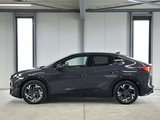 CUPRA Tavascan Business 82 kWh | Navi | Camera |