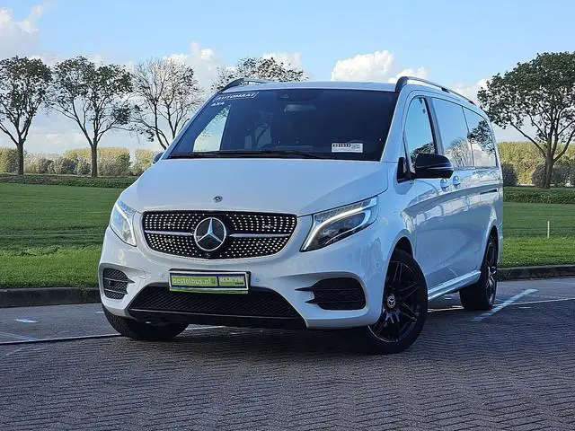 MERCEDES-BENZ V-KLASSE 300 CDI L3 XL Dubbele Cabine 4Mmatic AMG Night-Pakket Burmester Elektrische Z...