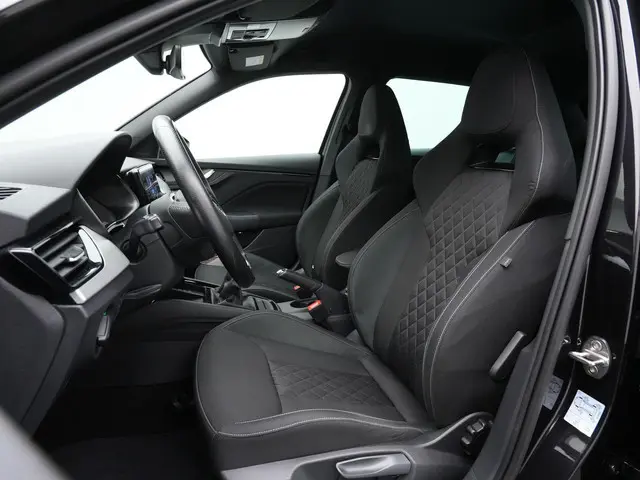 Skoda Kamiq 1.0 TSI 110 pk Sport Business | Trekhaak | Achteruitrijcamera | Stoelverwarming | Verwar...