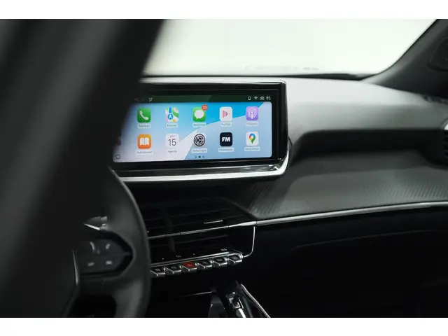 Peugeot 2008 PureTech 100 Allure | Camera | Navigatie | Apple Carplay | Parkeersensoren