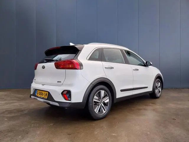 Kia Niro 1.6 GDi Hybrid ExecutiveLine CAMERA ADAPT CRUISE APPLE CARPLAY HALF LEER DAB LED NAVI ECC