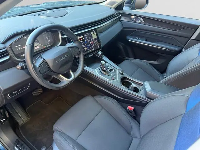 Lynk & Co 01 1.5 Nap 49dkm, Panoramadak, 360 Camera, Sfeerverlichting, Carplay, Android Auto
