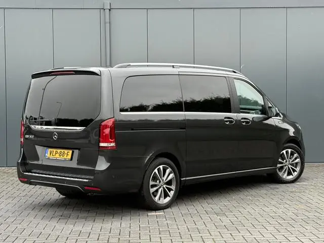 Mercedes-Benz EQV 300 90kWh AVANTGARDE / DUBBELE CABINE / MEMORY / 2x ELEKTRISCHE  SCHUIFDEUR / PANO...