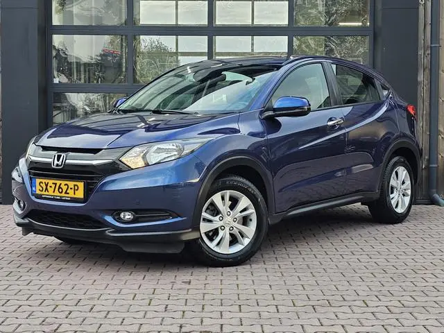Honda HR-V 1.5 i-VTEC Elegance | Automaat | Trekhaak afn. | Stoelverwarming | All-seasons | Cruise |...