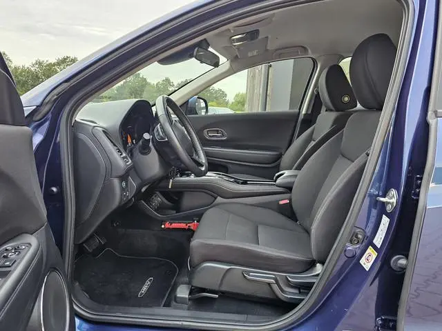Honda HR-V 1.5 i-VTEC Elegance | Automaat | Trekhaak afn. | Stoelverwarming | All-seasons | Cruise |...