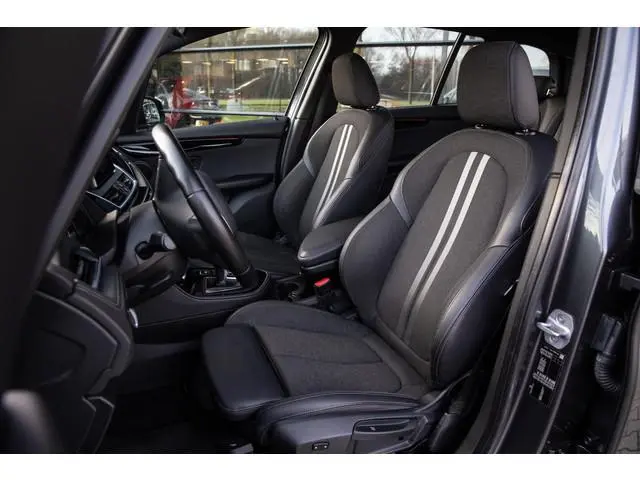 BMW 2-serie Gran Tourer 218i 7p. Executive Launch Edition , Trekhaak, Achteruitrijcamera,