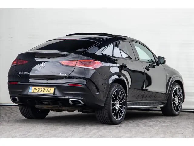 Mercedes-Benz GLE-klasse Coupé 350 e 4MATIC AMG Nightpack, Pano, Burmester, Trekhaak, Distronic 2021