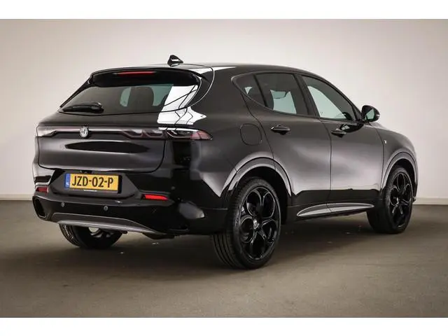 Alfa Romeo Tonale 1.3T PHEV Ti | DAB | APPLE | DRAADLOZE LADER | CAMERA | 20"