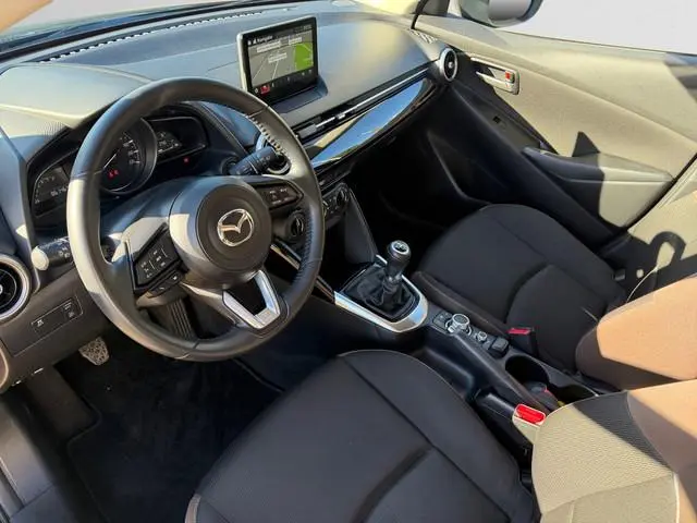 Mazda 2 1.5 Skyactiv-G- Carplay, Android Auto, Navigatie, Park Assist, Airco