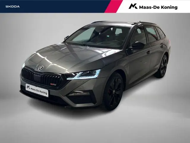 Skoda Octavia 1.4TSI 180kW/245PK iV PHEV RS · Navigatie · Canton Audio · Apple/Android Car Play · Le...