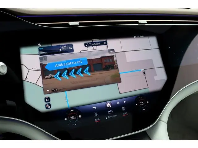 Mercedes-Benz EQS