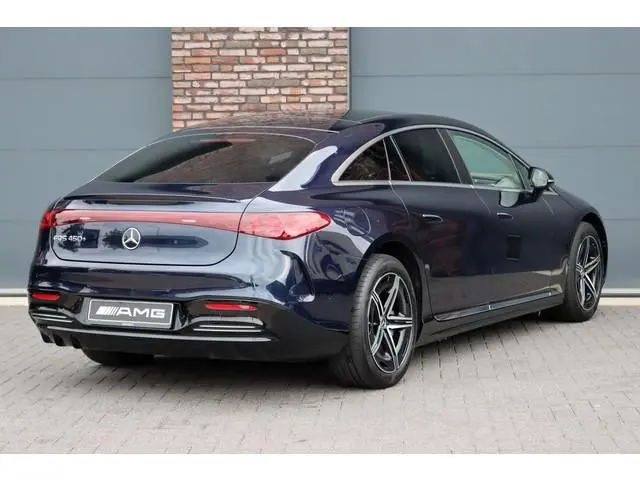 Mercedes-Benz EQS