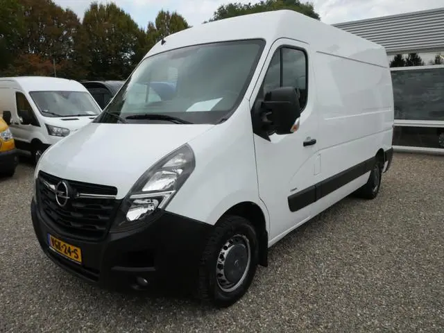 Opel Movano