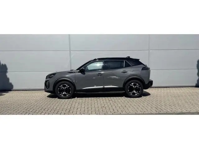 Peugeot 2008 1.2 Hybrid 145 GT Automaat | Camera | Adaptieve Cruise Control | Navigatie | Apple Carp...