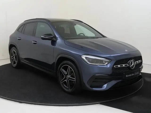 Mercedes-Benz GLA-klasse 180 Business Solution AMG