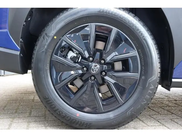 Toyota bZ4X Touring Dynamic Limited Edition 75 kWh , Snel leverbaar met € 3.000 Limited voordeel én...