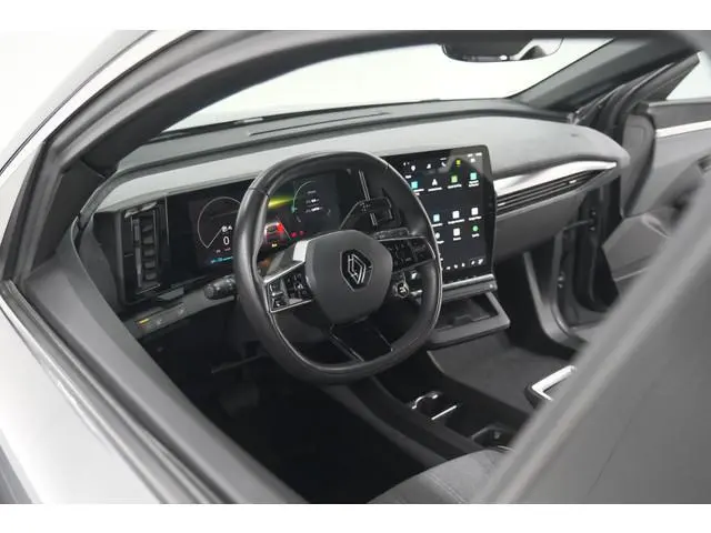Renault Megane E-Tech EV40 Boost Charge Techno | 1 FASE | SOH 95,5% | Camera | Apple Carplay | Parke...