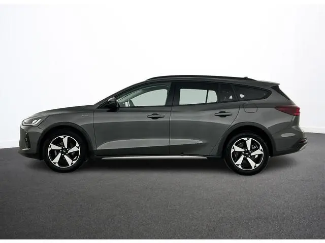 Ford Focus Wagon 1.0 EcoBoost Hybrid Active Airco Navigatie Carplay Parkeersensoren Full LED 17"LM V...