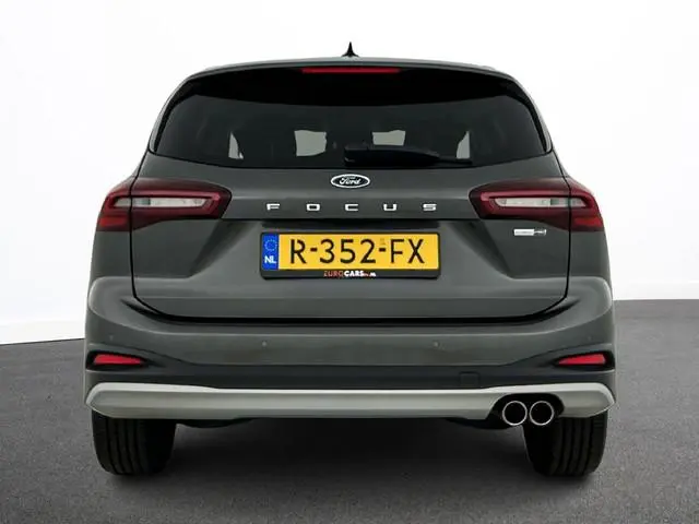 Ford Focus Wagon 1.0 EcoBoost Hybrid Active Airco Navigatie Carplay Parkeersensoren Full LED 17"LM V...