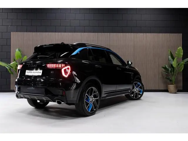 Lynk & Co 01 1.5 PHEV Ultimate Black Edition | 360 CAM | PANO | CARPLAY | ACC