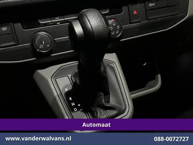 Volkswagen Transporter 2.0 TDI 150pk Automaat L1H1 Inrichting Euro6 Airco | Navigatie | Apple Carpla...