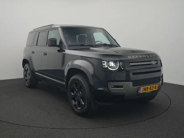 Land Rover Defender 110 2.0 P300e 110 X-Dynamic SE - RIJKLAARPRIJS - Plug-in Hybrid - All Seasonbanden - Elektrisch Glazen Panoramadak - 360 graden Camera - Adaptive Cruise Control
