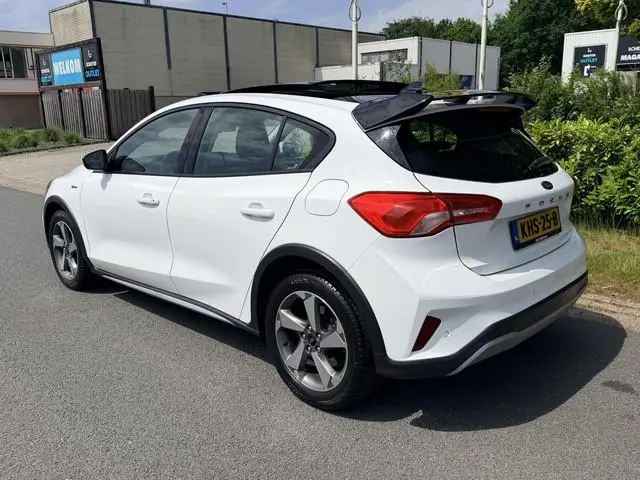 Ford Focus 1.5 EcoBoost 150PK AUTOMAAT•Pano