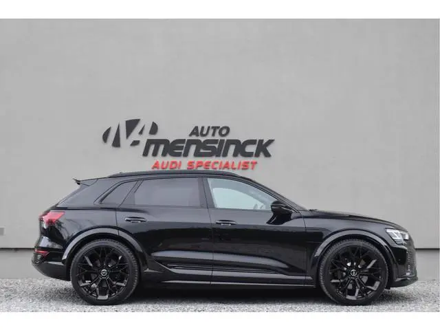 Audi SQ8 e-tron Quattro / Luchtvering/ Standkachel/ Bang & Olufsen Sound System/ Panoramadak/ Trekha...