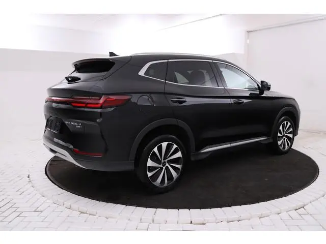 BYD SEAL U