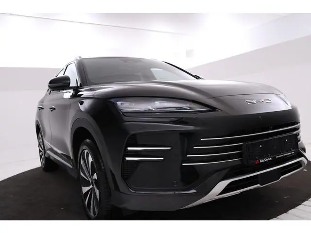 BYD SEAL U