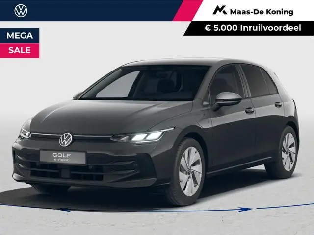 Volkswagen Golf Life Edition 1.5 eHybrid 204 PK 6 versn. DSG · Draadloze telefoonlader · Achteruitri...