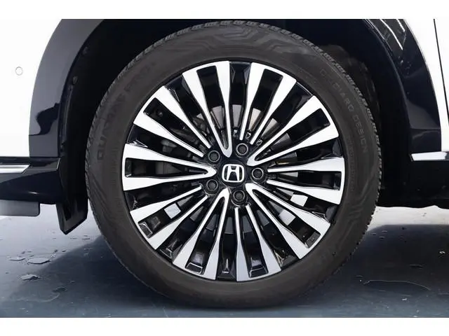 Honda e:Ny1