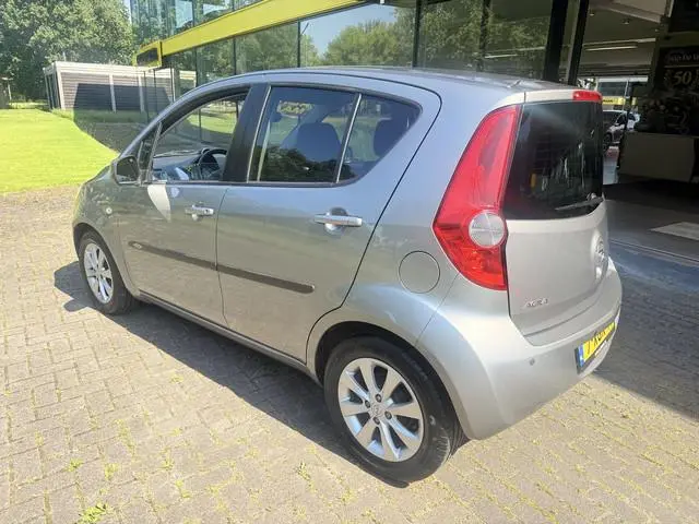 Opel Agila