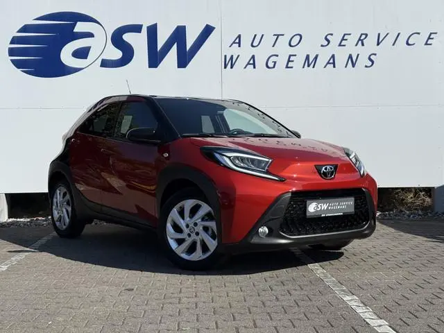 Toyota Aygo X 1.0 VVT-i S-CVT Pulse | Carplay | Camera | ACC | Stoelverwarming