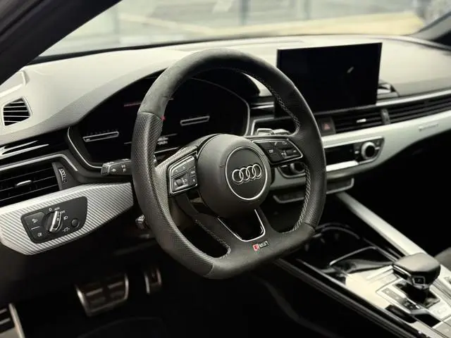 Audi RS4