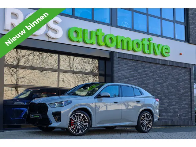 BMW X2 sDrive20i M-Sport | NIEUWSTAAT! | BTW | PANO | HUD | ELEK TREKHAAK | CAMERA ACHTER | SHADOW L...