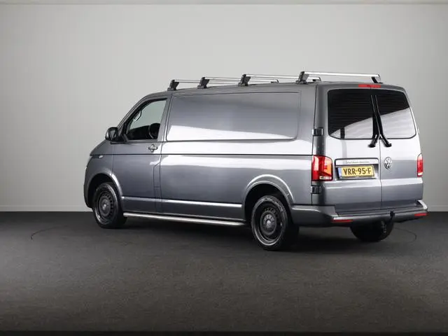 Volkswagen Transporter 2.0 TDI L2H1 28 Comfortline 110PK | Navigatie | Multifunctioneel stuurwiel |...
