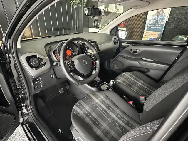 Peugeot 108