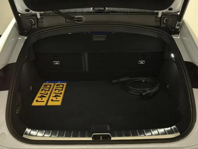 Polestar 4