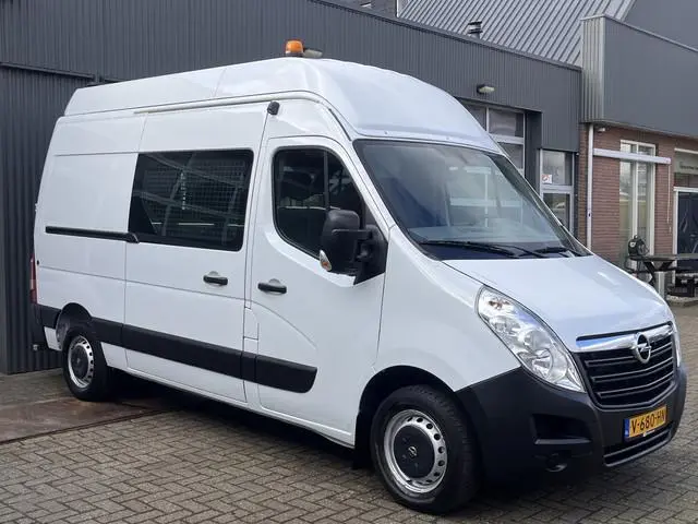 Opel Movano